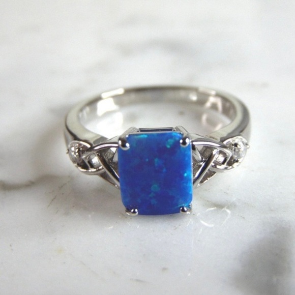 Womens Sterling Silver Modernist Opal Ring - Picture 2 of 5